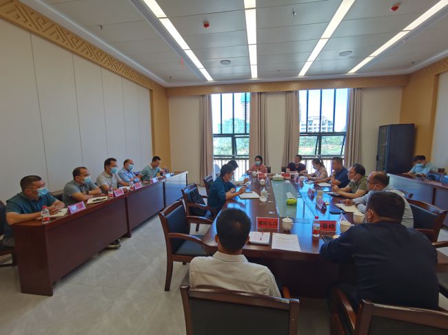 會(huì)議現(xiàn)場(chǎng)。張方園 攝（修圖）.jpg